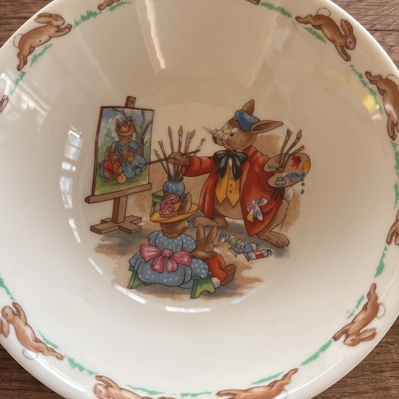 Bunnykins Charming Rabbit Artist Bowl - Cream and Brown - Picture 4 of 4